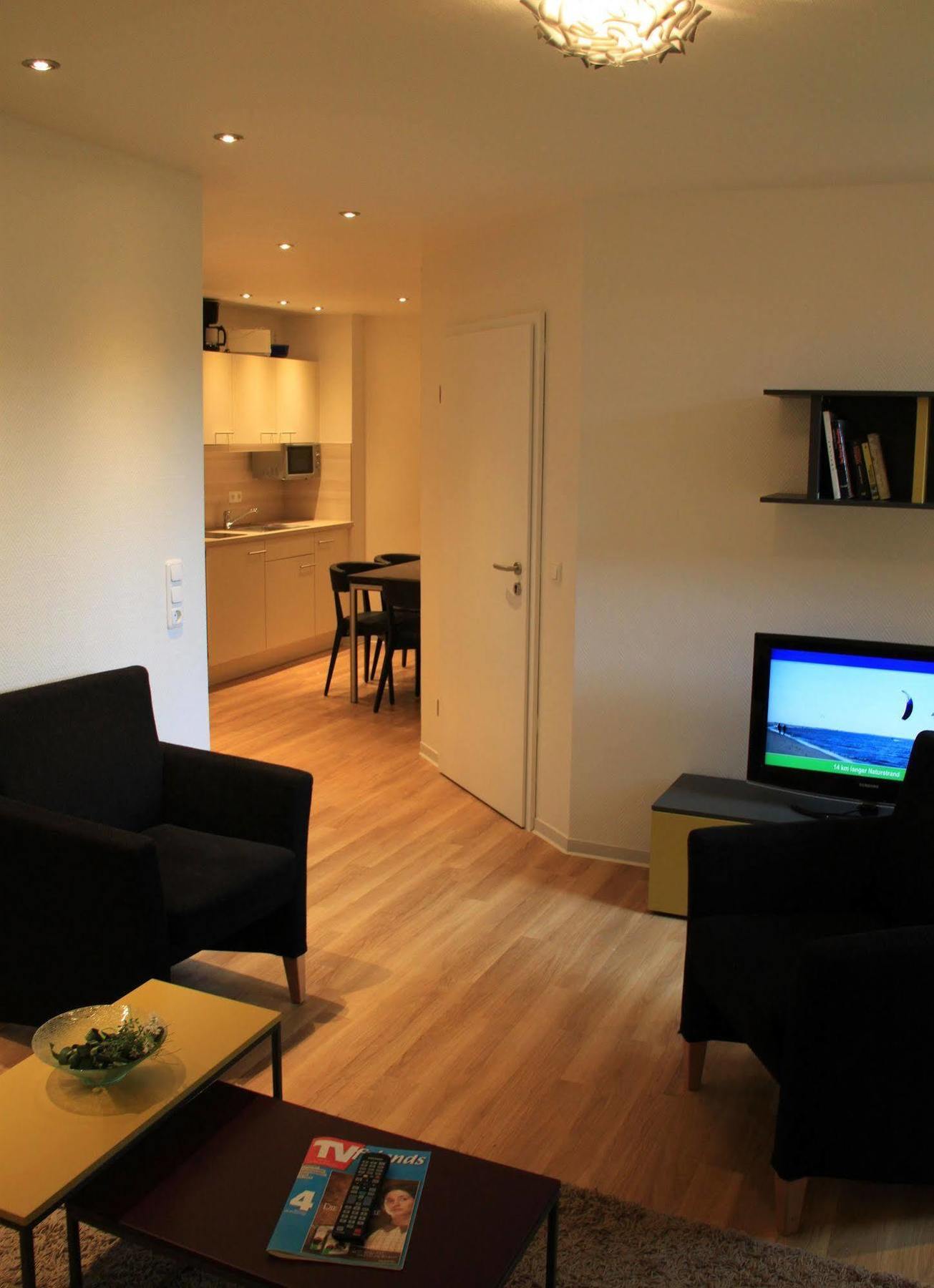 Strandhotel Achtert Diek ลังอุค ภายนอก รูปภาพ