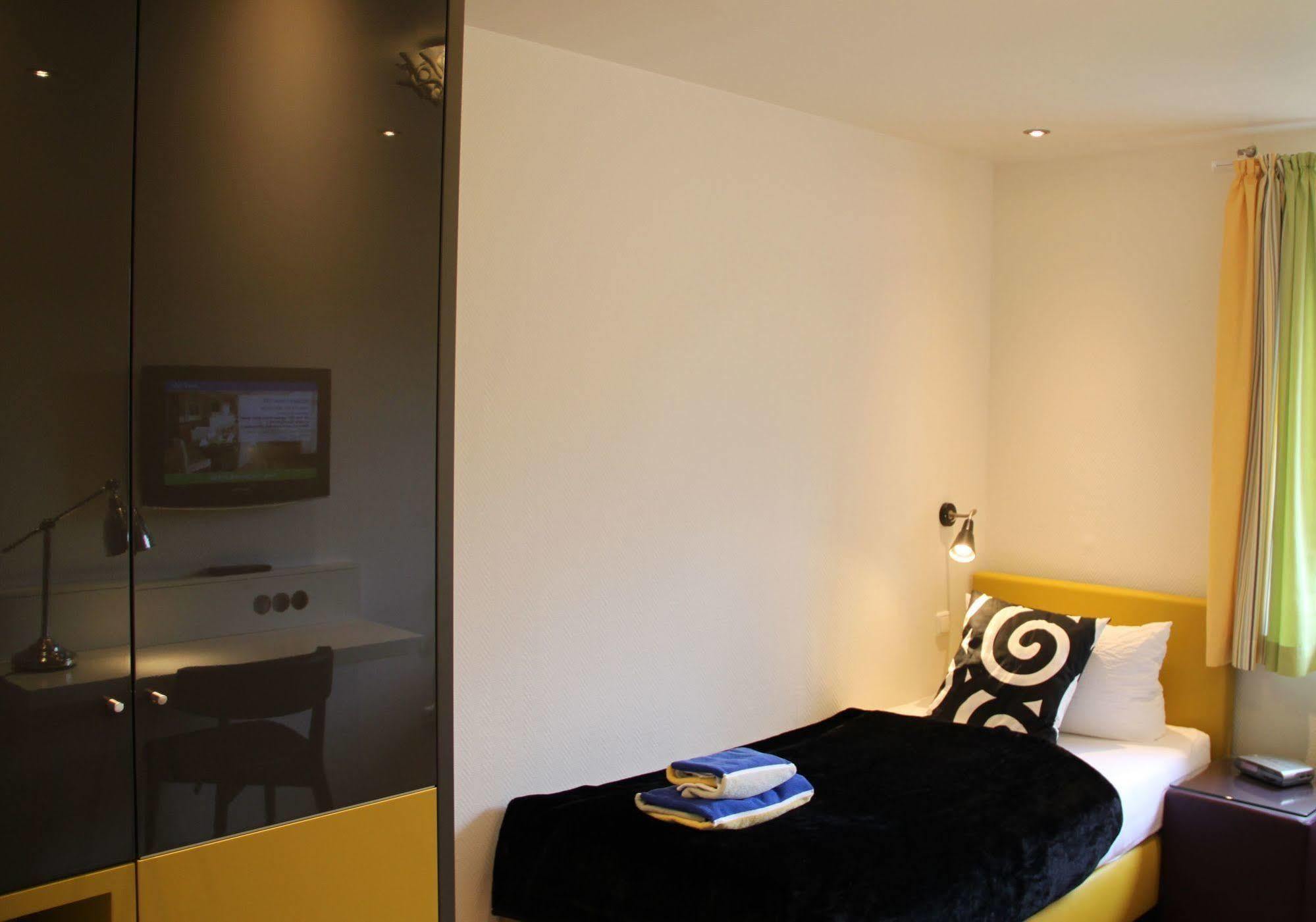 Strandhotel Achtert Diek ลังอุค ภายนอก รูปภาพ